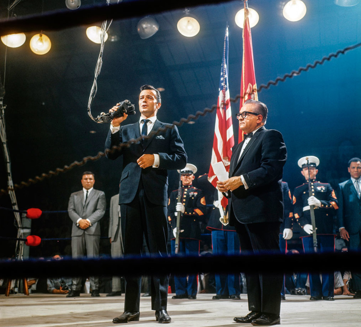 Robert-Goulet-079008455.jpg